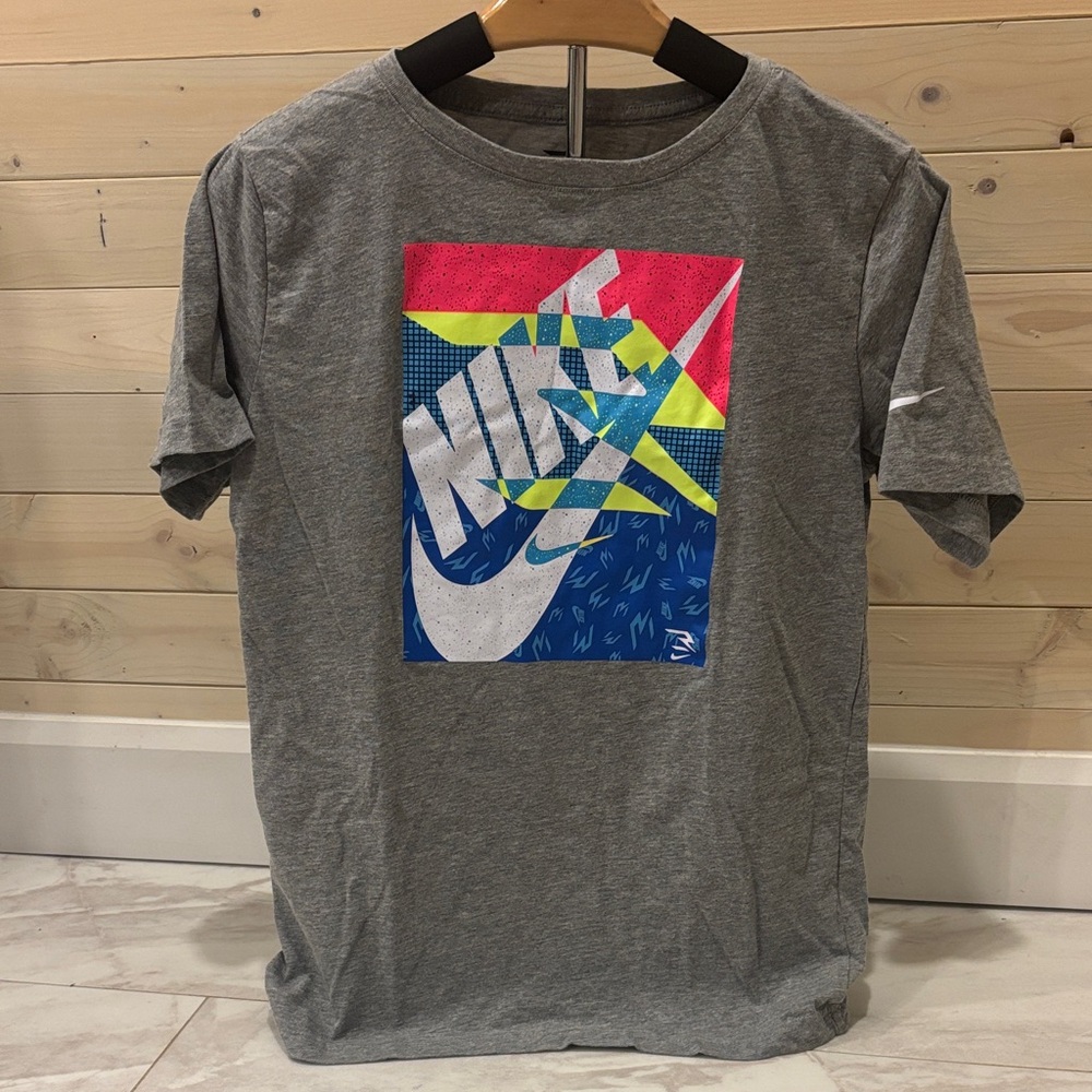 Nike Gray Graphic Youth T-Shirt